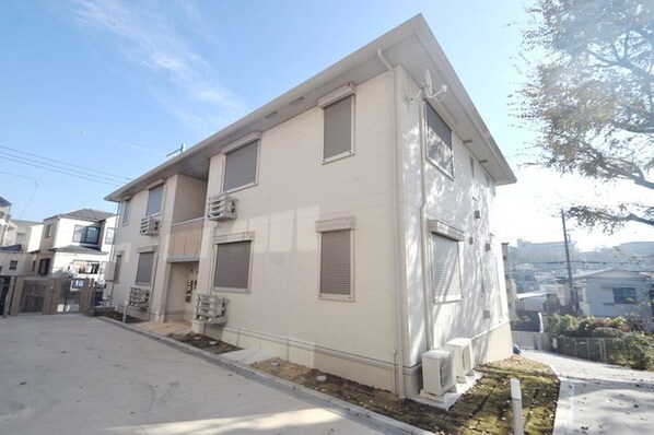 ヴューテラス寺尾の森Bの物件内観写真